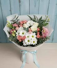 Букет цветов из:  Розы, Лизиантусы и Хризантемы в Расшеватской