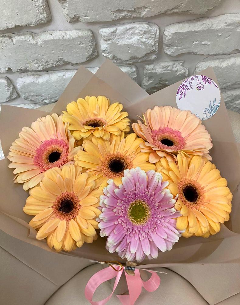 Букет цветов из: Герберы в Расшеватской