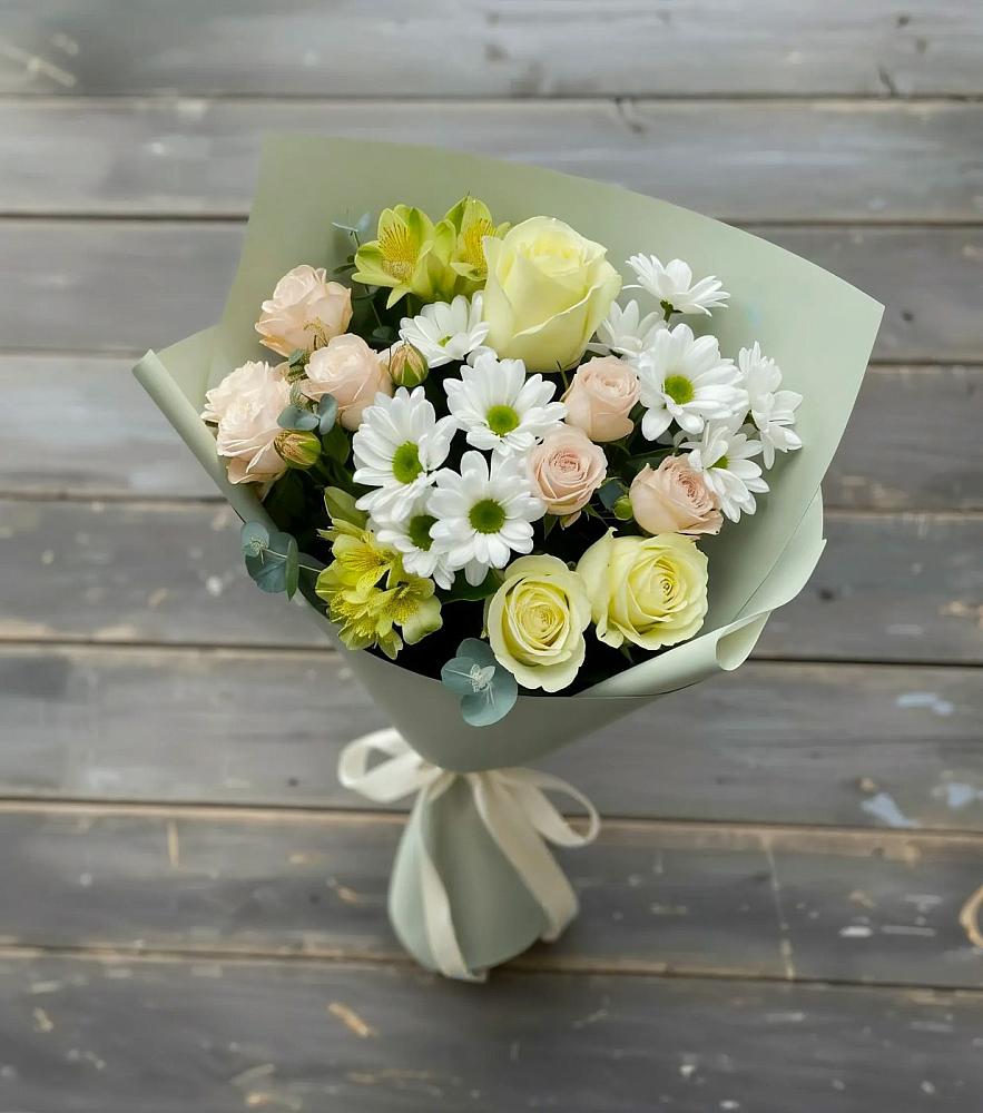 Букет цветов из: Альстромерии, Розы и Хризантемы в Расшеватской