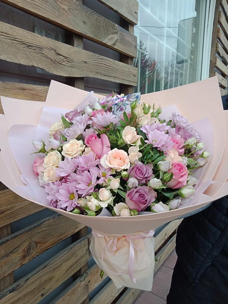 Букет цветов из: Розы и Хризантемы в Расшеватской