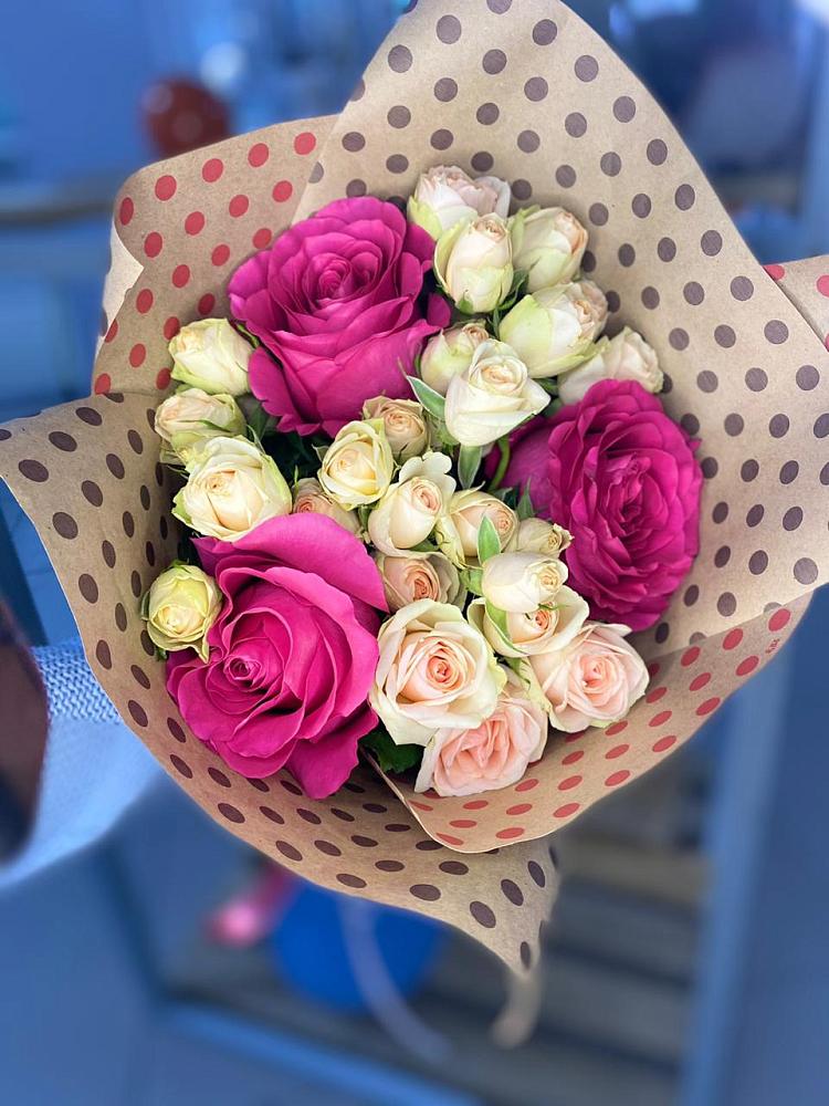 Букет цветов из: Розы в Расшеватской