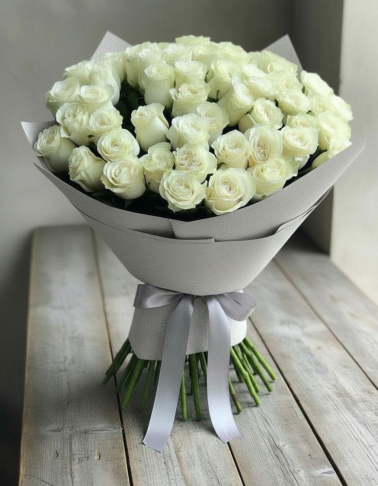 Букет 35 Белых роз в Расшеватской