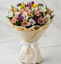 Букет цветов из:  Альстромерии в Расшеватской