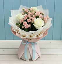 Букет цветов из:  Розы #REPLACE_PRED# Расшеватской