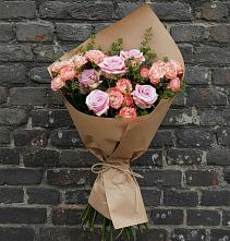 Букет цветов из:  Розы в Расшеватской