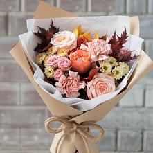 Букет цветов из:  Гвоздики, Хризантемы и Розы в Расшеватской