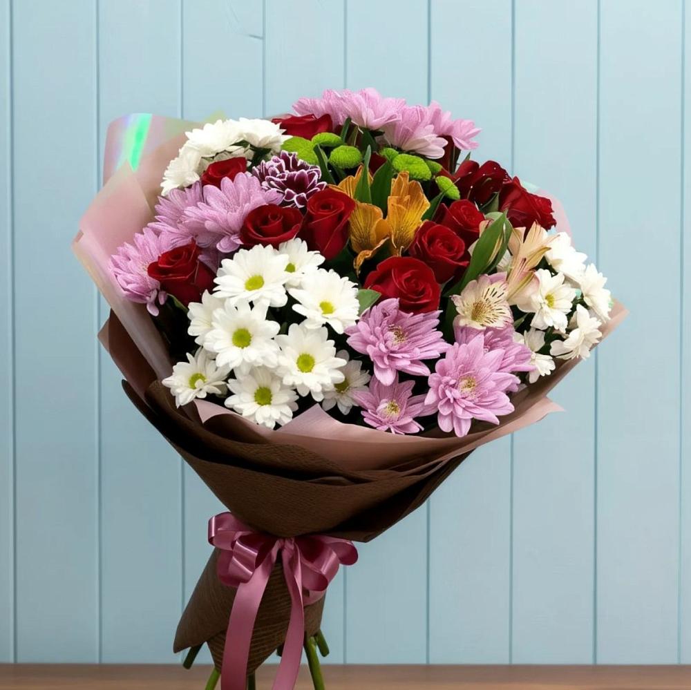 Букет цветов из: Розы, Хризантемы и Альстромерии в Расшеватской