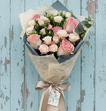 Букет цветов из:  Розы в Расшеватской