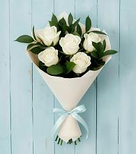 Букет цветов из:  Розы в Расшеватской